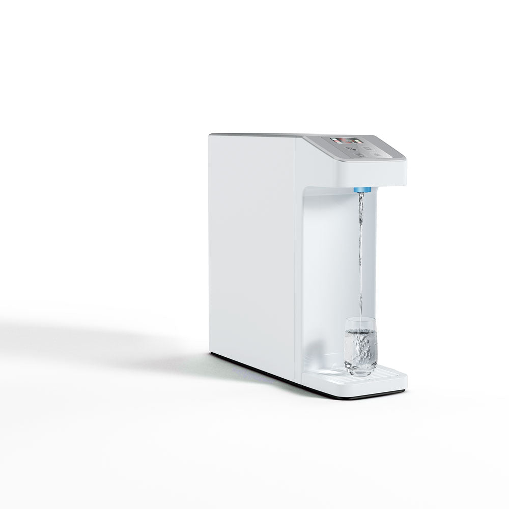 PURE3 - Auftisch-Wasserfilter mit 3 Filtern und UV-desinfektion